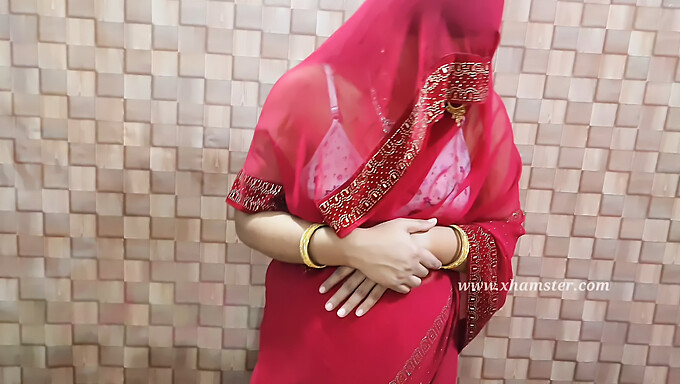 Newlywed Indian Wife Gives Blowjob To Husband In Hd Video